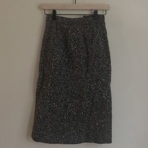 •tweed pencil skirt•